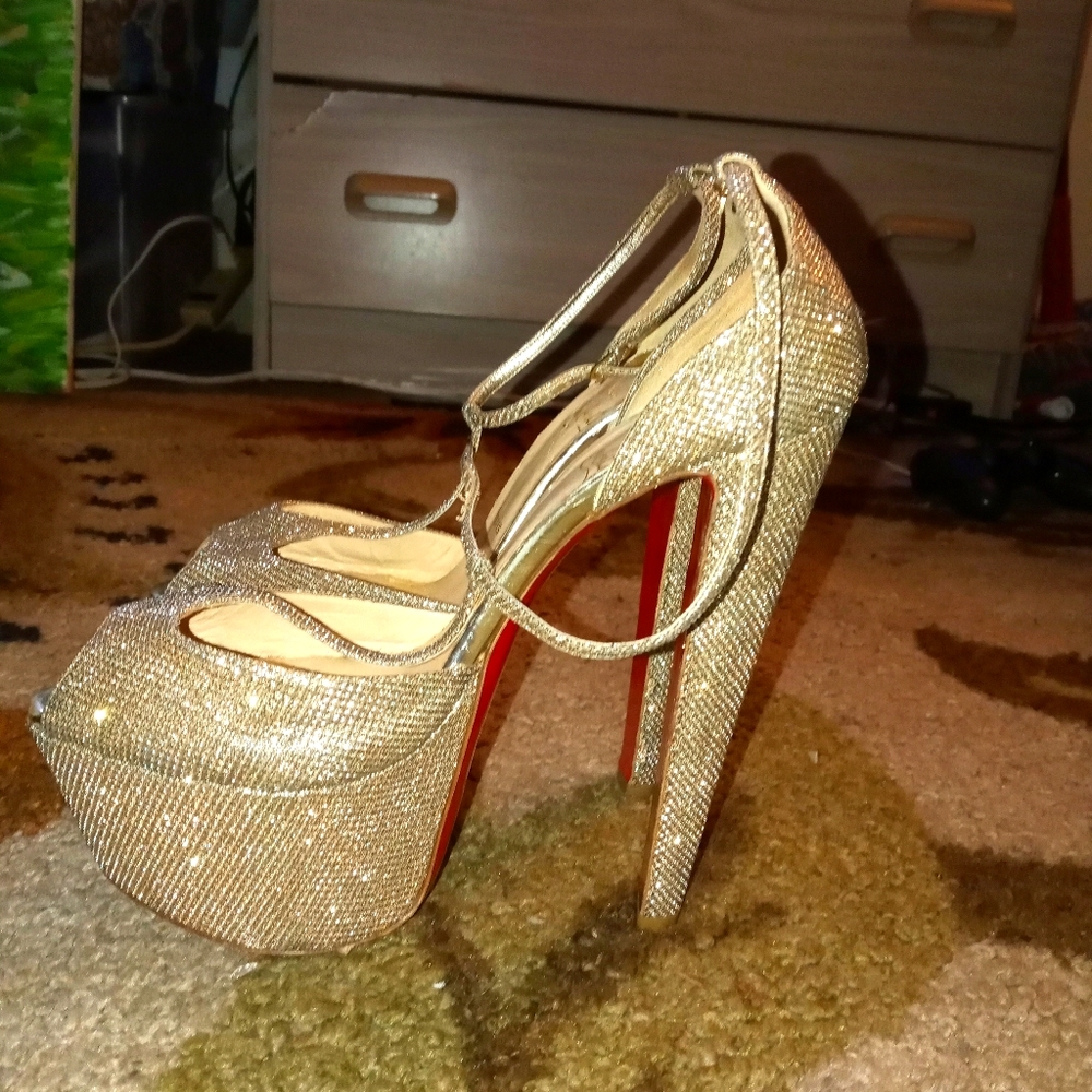 Christian Louboutin Red bottoms